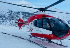 Van'da konuşlu ambulans helikopter, bu kış 54 hastayı kurtardı