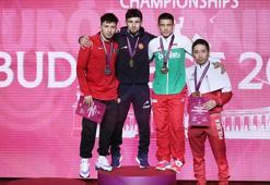 Süleyman Atlı, gümüş madalya kazandı