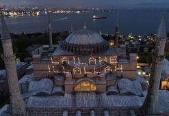 Ayasofya'da 88 yıl sonra teravih namazı kılınacak