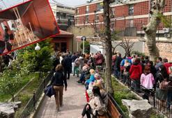 Yüzlerce kişi akın etti... Bulgaristan'dan otobüslerle geldiler