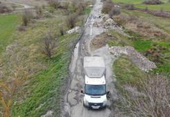 Yol kaçak hafriyattan geçilmez oldu