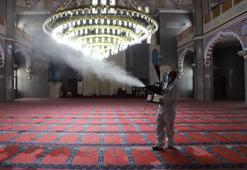Kartal’da camiler dezenfekte edildi