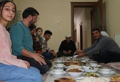 Türkiye'de ilk iftar Şemdinli'de açıldı