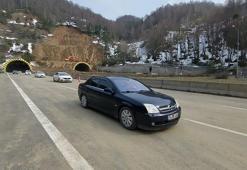 Heyelan nedeniyle kapanan Bolu Dağı Tüneli ulaşıma açıldı