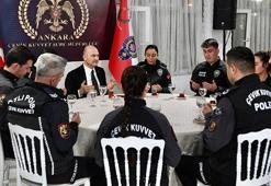 Bakan Soylu, Çevik Kuvvet Şube Müdürlüğü'nde iftar yaptı