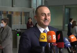 Çavuşoğlu, Brüksel'de yabancı basının sorularını yanıtladı