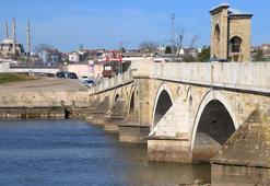 Edirne'de, geçen yıl taşan Tunca Nehri'nin debisi bu yıl düştü