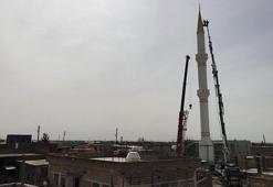 Yıkılma tehlikesi olan 42 metrelik minare, 5 günde parça parça kesildi