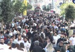 Güzel havayı fırsat bilenler Taksim ve Ortaköy'e akın etti