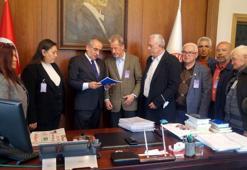 Büyük Menderes için 4 ilde toplanan 30 bin imza Meclis'e sunuldu