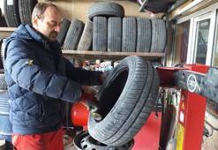 15 yıldır görmeden lastik tamir ediyor