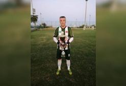 Futbol sahasında kahreden ölüm