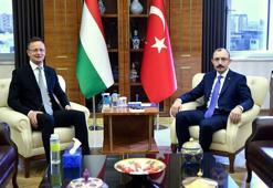 Bakan Muş: Macaristan'da 700 milyon dolar yatırım söz konusu