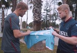 Trabzonspor'dan gülümseten çifte Cornelius paylaşımı