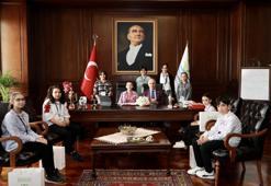 Büyükçekmece Çocuk Meclisi’nden belediye başkanına ziyaret