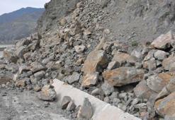 ‘Yamaçlar çelik ağlarla örülmesin, riskli kayalar düşürülsün'