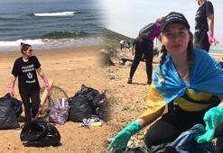 Ukraynalı öğrenciler Sarıyer sahilinde çöp topladı