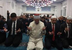 Erbaş, Belçika’da Vilvorde Rahman Camii’nde teravih namazı kıldırdı