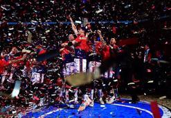 Bahçeşehir Koleji'nde kupa coşkusu