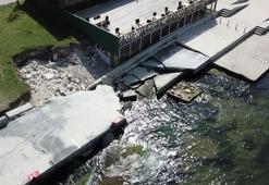 Beylikdüzü sahilinde yürüyüş yolu çöktü