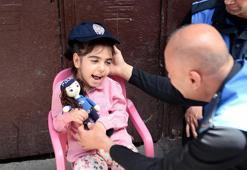 ALS hastası Merve'yi, terapiye polis götürdü