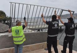 Site yönetiminin demir korkuluklarla kapattığı sahil, belediye tarafından tekrar halka açıldı