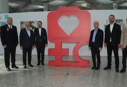 Türk Kızılayı ve Kızılhaç'tan İstanbul Havalimanı'nda "iyilikte buluşmak" sergisi