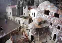 Sümela'da gün yüzüne çıkan saklı mekanlara akın