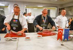 Adana'da kebap yapmayı öğrenen İtalyan şefler: Avrupa'da dönere 'kebap' deniyor