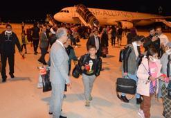 Ukrayna’dan tahliye edilen 180 Ahıska Türkü Elazığ’a getirildi