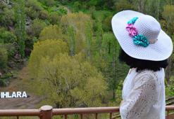 Kapadokya'nın incisi Ihlara Vadisi'nde bahar yoğunluğu