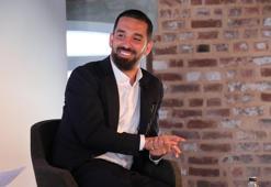Arda Turan ‘2022 yılı en sevilen ve örnek alınan futbolcusu’ seçildi