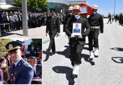 Silahını temizlerken kazara vurulan yüzbaşı, Malatya'da toprağa verildi