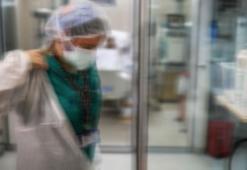 Koronavirüs salgınında günlük vaka sayısı 1154 oldu