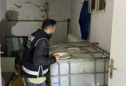 İstanbul'da düzenlenen operasyonda 6 milyon lira değerinde sahte alkol ele geçirildi
