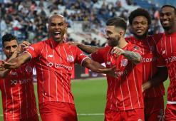 Antalyaspor yenilmezlikte Avrupa'da ilk 3'te