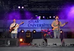 Atlas Üniversitesi Bahar Şenliği’nde Pinhani sahne aldı