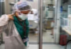 Koronavirüs salgınında günlük vaka sayısı 1608 oldu