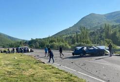 Tokat'ta işçi minibüsü ile otomobil çarpıştı: 2 ölü, 12 yaralı