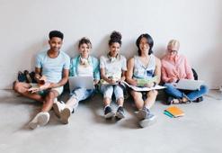 Blokzincirle kredilendirilmiş sertifika, gençlerin istihdamına katkıda bulunuyor