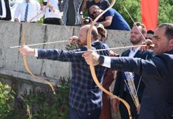 İstanbul'un Fethi ve 10'uncu Fetih Kupası'na start, Edirne Sarayı'ndan verildi