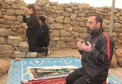 Kutsal sayılan Şırnak'taki 'Sefine'de Müslüman ve Hristiyanlar birlikte dua etti