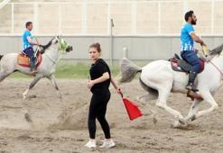 Erzurum'da dört mevsim dört nala cirit keyfi