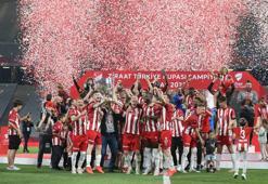 Demir Grup Sivasspor kupasını aldı