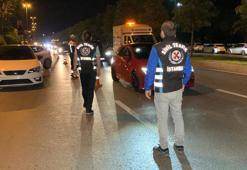 Kartal sahil yolunda araç denetimi