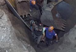 Göçük altında kalan işçi 8 saatlik çalışma sonucu kurtarıldı