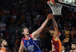 Galatasaray Nef - Anadolu Efes: 64-71