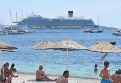 'Costa Venezia' ile 1339 turist Bodrum'da