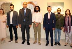 Bakan Ersoy, 'Başkent Kültür Yolu Festivali' sergilerini gezdi