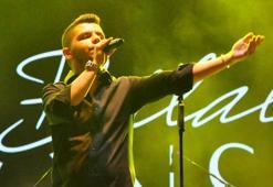 Manisa'da Bilal Sonses ve Ekin Uzunlar rüzgarı